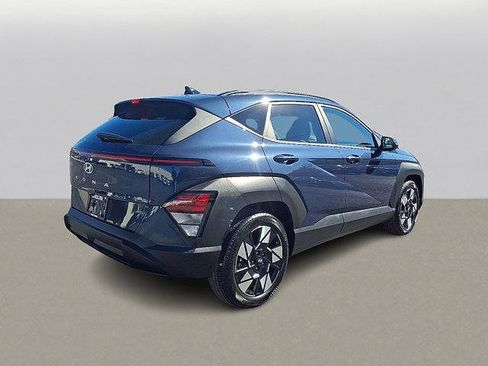 Certified 2025 Hyundai Kona SEL image 6