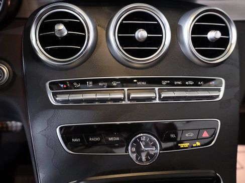 Certified 2022 Mercedes-Benz C 300 4MATIC Cabriolet image 18