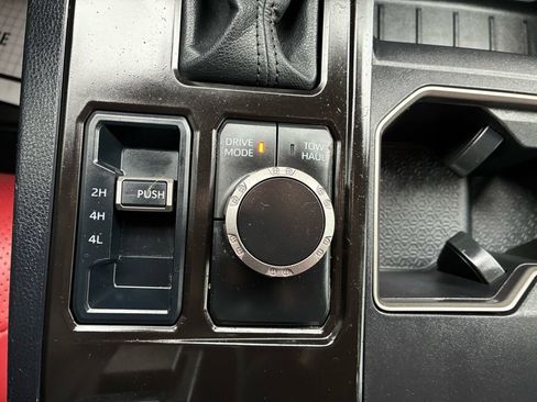 Used 2025 Toyota Tundra SR5 image 31