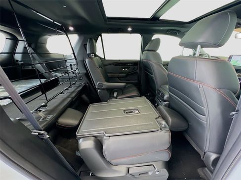 New 2026 Honda Pilot TrailSport image 28