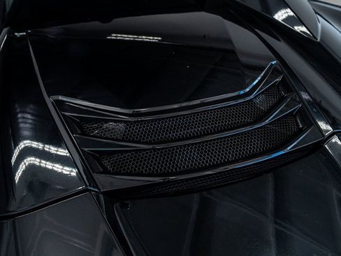 Used 2021 Chevrolet Corvette Stingray w/ Z51 Performance Package image 30