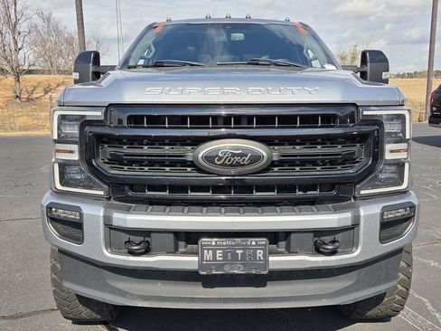 Used 2020 Ford F250 Lariat AWD/4WD image 2