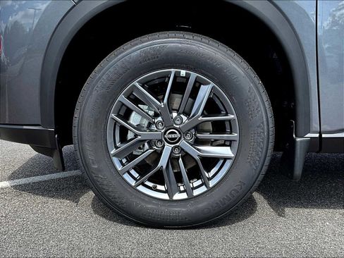 New 2026 Nissan Rogue S image 8