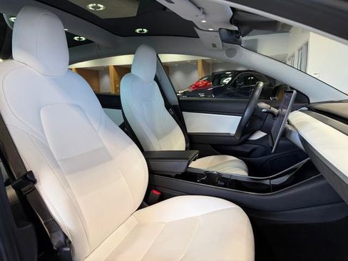 Used 2018 Tesla Model 3 Performance image 23