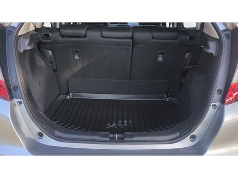 Used 2020 Honda Fit LX image 9