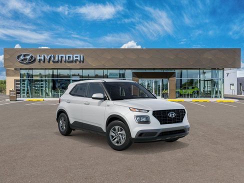 New 2026 Hyundai Venue SE image 2