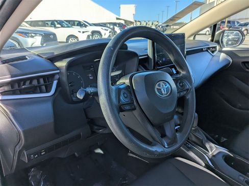 Used 2023 Toyota Corolla LE image 15