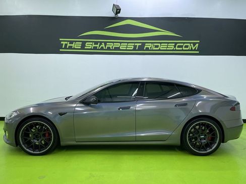 Used 2017 Tesla Model S 100D image 6