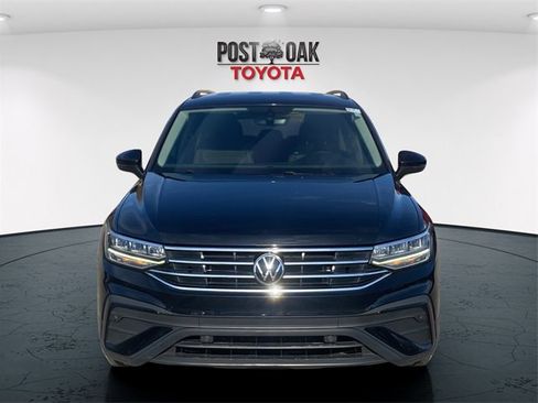 Used 2023 Volkswagen Tiguan S image 2