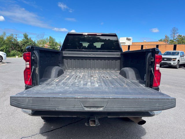 Used 2024 Chevrolet Silverado 2500 Custom w/ Custom Convenience Package AWD/4WD image 9
