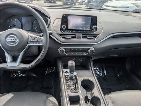 Used 2021 Nissan Altima 2.5 S w/ Driver Assist Package FWD image 17