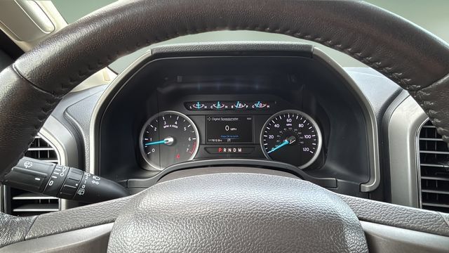 Used 2018 Ford Expedition Max XLT w/ Equipment Group 201A AWD/4WD image 15