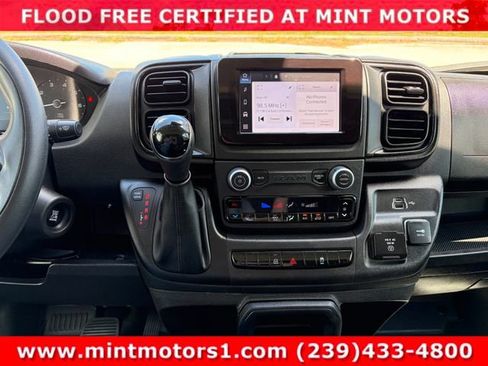 Used 2024 RAM ProMaster 2500 w/ Power Group FWD image 24