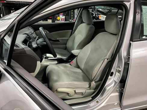 Used 2012 Honda Civic LX image 7