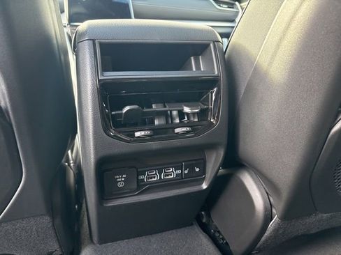 New 2025 Jeep Grand Cherokee Limited w/ Trailer Tow Package image 15