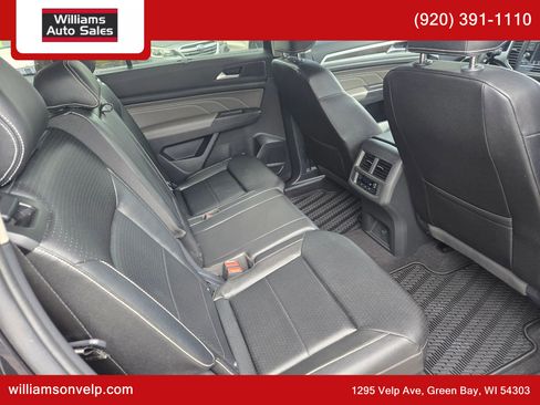 Used 2023 Volkswagen Atlas SE image 18