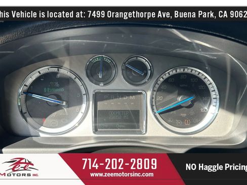 Used 2010 Cadillac Escalade Hybrid image 24