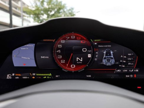 Used 2021 Ferrari SF90 Stradale AWD/4WD image 31