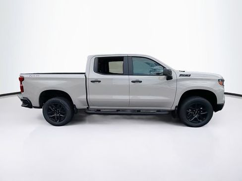 New 2026 Chevrolet Silverado 1500 Custom Trail Boss w/ LPO, Dark Essentials Package AWD/4WD image 5