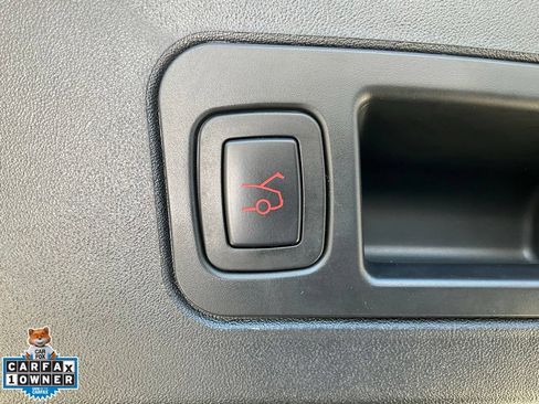 Used 2019 Tesla Model S Performance AWD/4WD image 10
