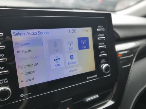 Used 2023 Toyota Camry SE image 26