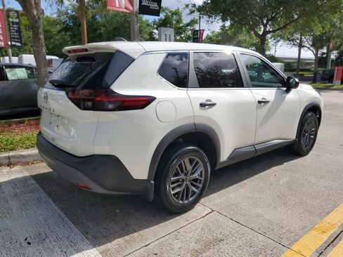 Certified 2023 Nissan Rogue S FWD image 6