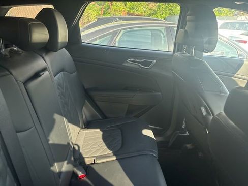 Used 2023 Kia Sportage X-Line w/ X-Line Premium Package AWD/4WD image 8