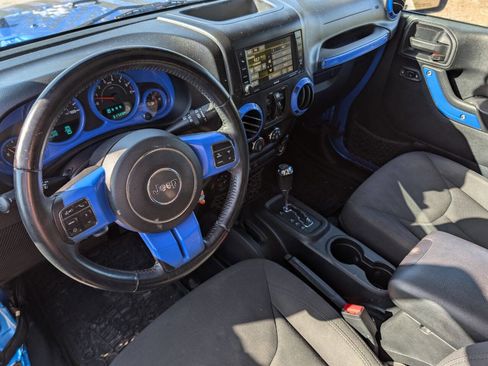 Used 2016 Jeep Wrangler Unlimited Sport w/ Quick Order Package 24S image 16