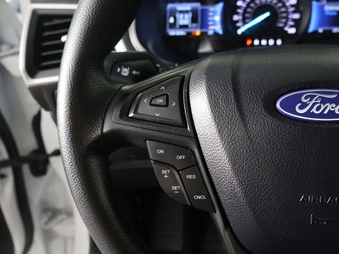 Used 2024 Ford Edge SE w/ Black Appearance Package AWD/4WD image 35