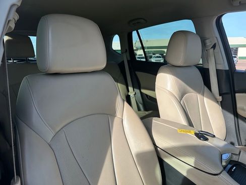 Used 2020 Buick Envision Premium image 31