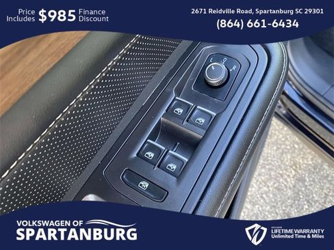 Used 2024 Volkswagen Atlas SE image 19