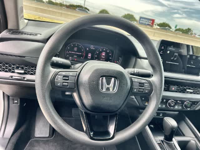 Used 2026 Honda Accord SE image 17