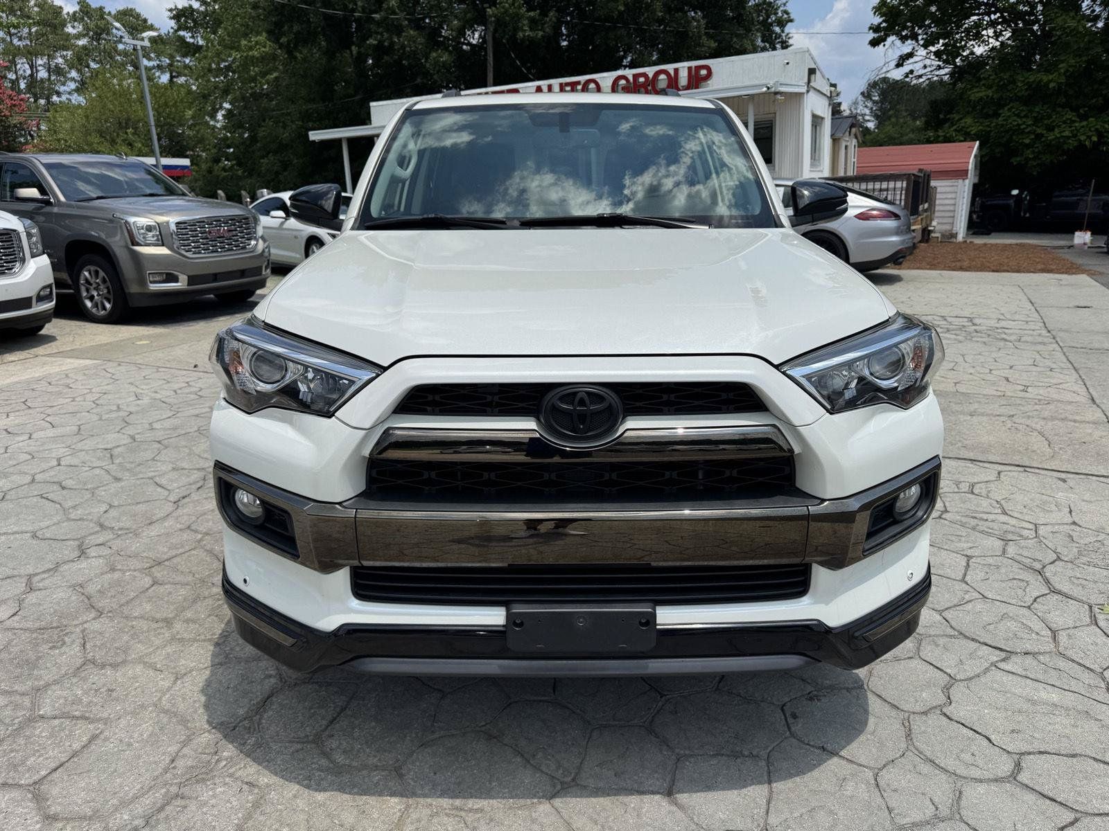 Used 2019 Toyota 4Runner Limited AWD/4WD image 19
