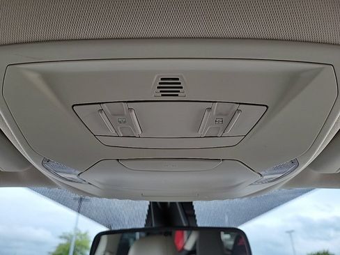 Used 2017 Ford Escape Titanium AWD/4WD image 29