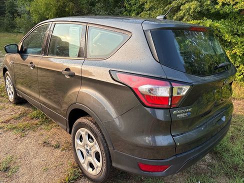 Used 2018 Ford Escape S FWD image 12