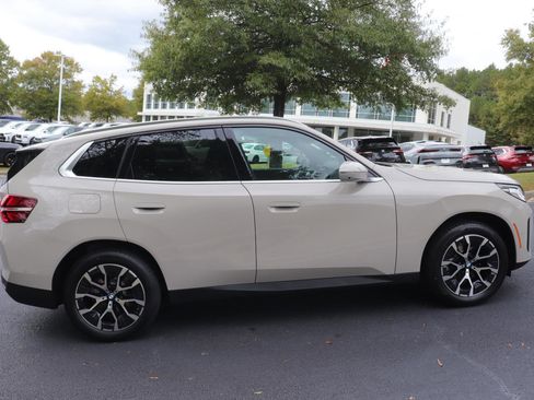 New 2026 BMW X3 xDrive30 w/ Premium Package image 9