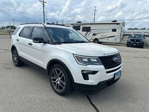 Used 2019 Ford Explorer Sport w/ Equipment Group 401A AWD/4WD image 5
