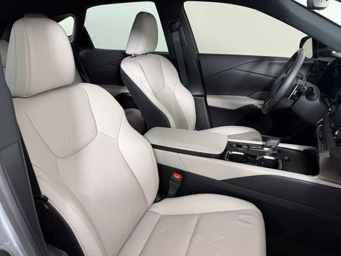 Used 2023 Lexus RX 350 Premium Plus w/ Cold Area Package FWD image 16