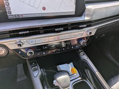 Certified 2024 Kia Telluride EX X-Line AWD/4WD image 26