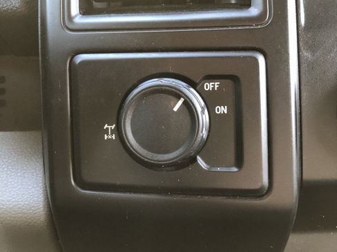 Used 2019 Ford F150 XL w/ XL Power Equipment Group image 29