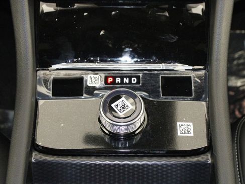 New 2025 Jeep Grand Cherokee Altitude image 43