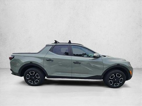 Used 2024 Hyundai Santa Cruz SEL w/ Activity Package FWD image 2