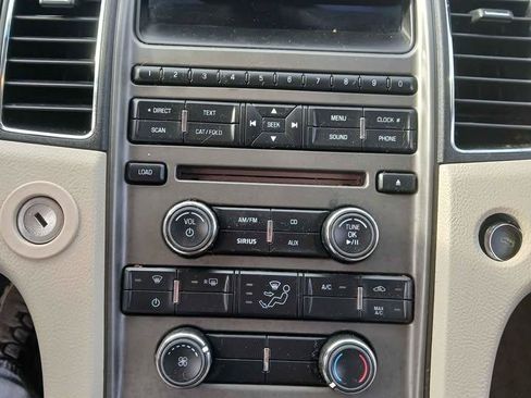 Used 2011 Ford Taurus SE FWD image 19