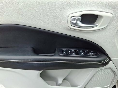 Certified 2019 Jeep Compass Latitude w/ Popular Equipment Group image 14