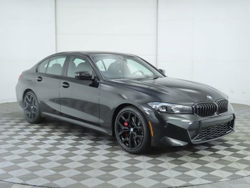 Used 2025 BMW 330i Sedan w/ M Sport Package image 4