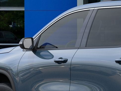 New 2026 Chevrolet Traverse LT image 36