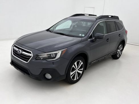 Used 2019 Subaru Outback 2.5i Limited w/ Protection Package #1 AWD/4WD image 4