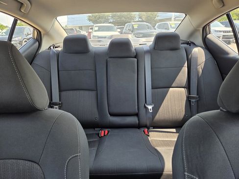Used 2025 Nissan Altima 2.5 SV FWD image 23