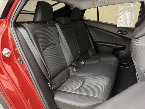 Used 2017 Toyota Prius Two image 26