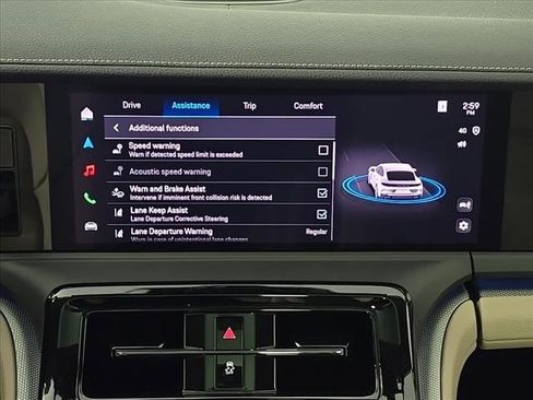 New 2025 Porsche Panamera 4 image 22